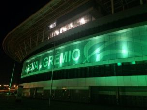 Arena Iluminada de Verde